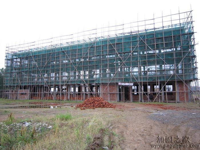 臨近開學(xué)，多所學(xué)校加固改造工程已完工