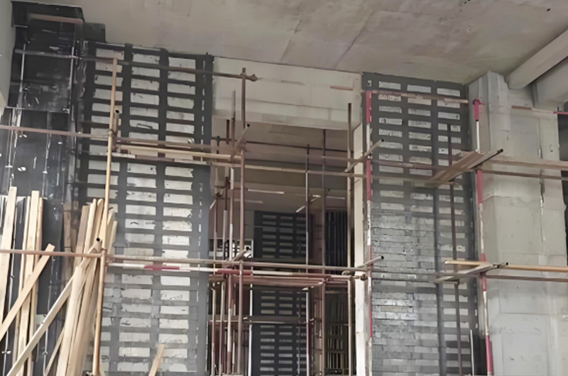 房屋加固改造施工應盡量避免對原結構造成二次損傷